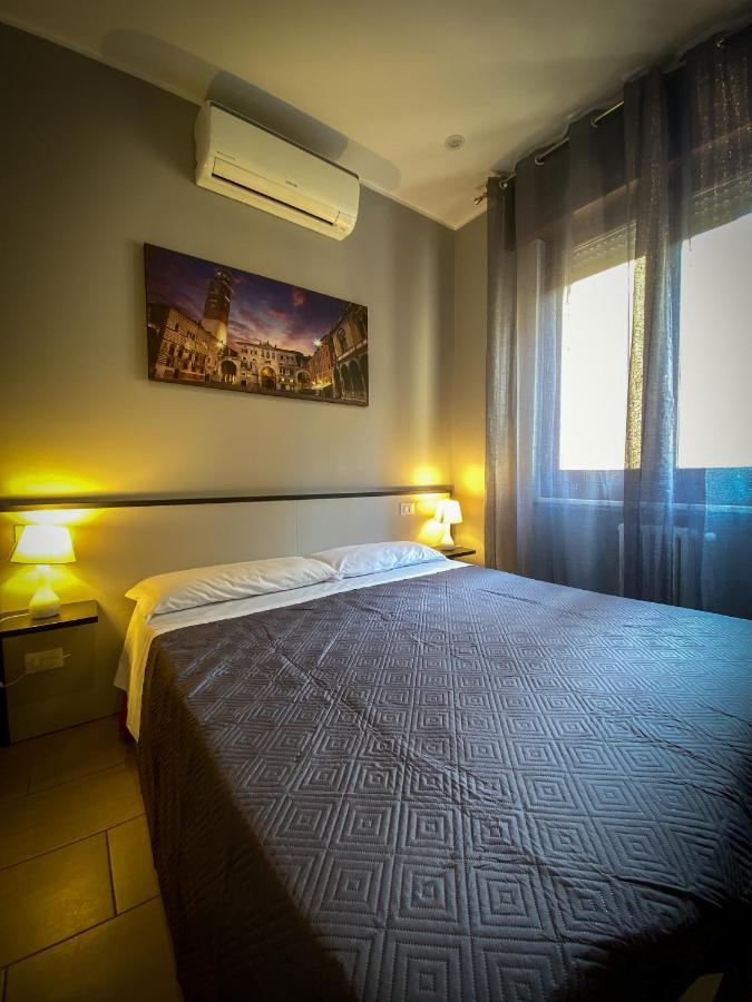 Hotel Arena Verona Bagian luar foto