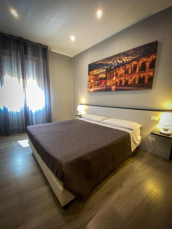 Hotel Arena Verona Bagian luar foto