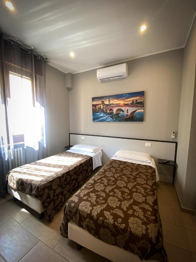 Hotel Arena Verona Bagian luar foto