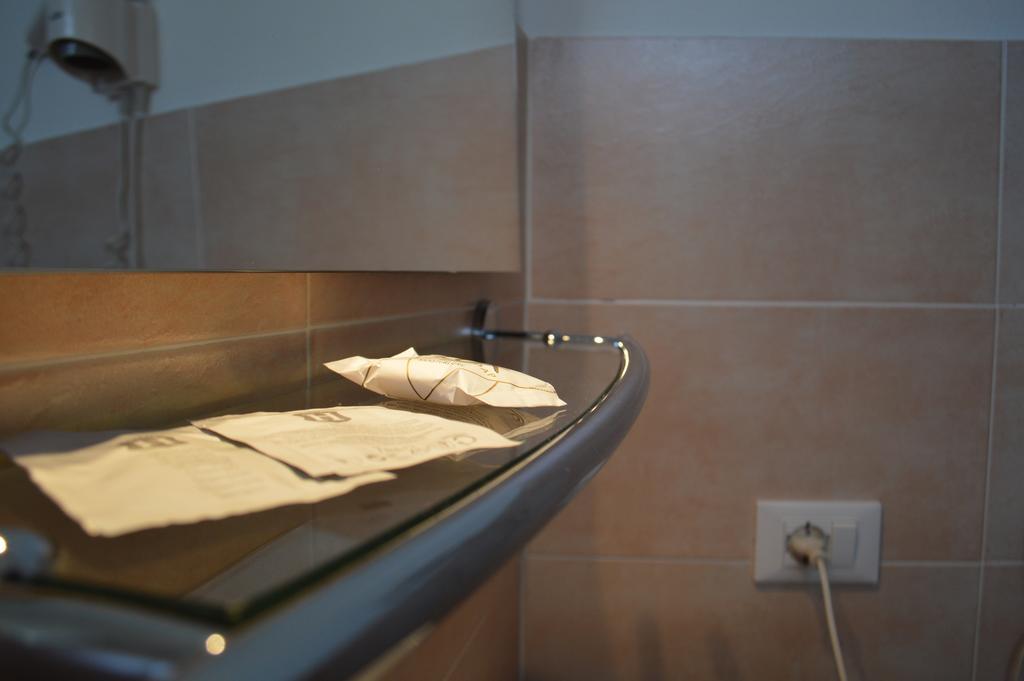 Hotel Arena Verona Bagian luar foto