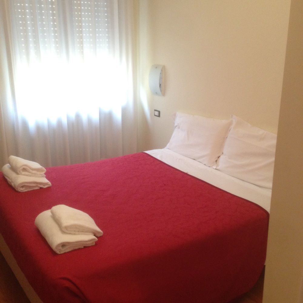 Hotel Arena Verona Bagian luar foto